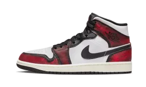 Air Jordan 1 Mid SE Wear-Away Chicago